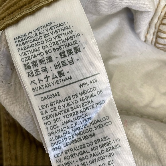Levi's Women’s Corduroy Tan Straight Leg Pants Size 29 - Picture 7 of 9